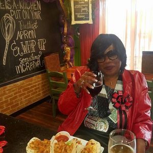 Meet your Posher, Robin